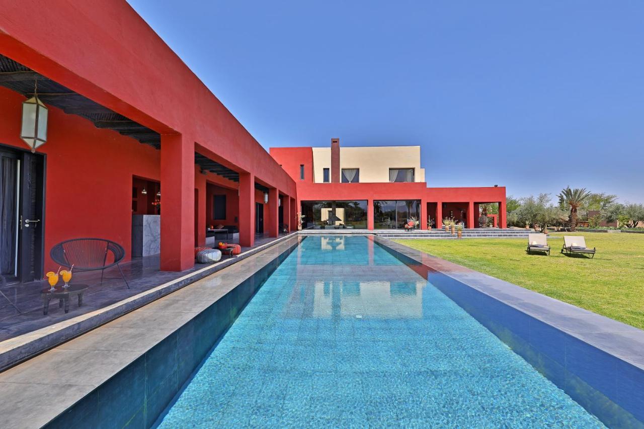 Dar Noujoum Hotell Ait Bou Zguia Exteriör bild