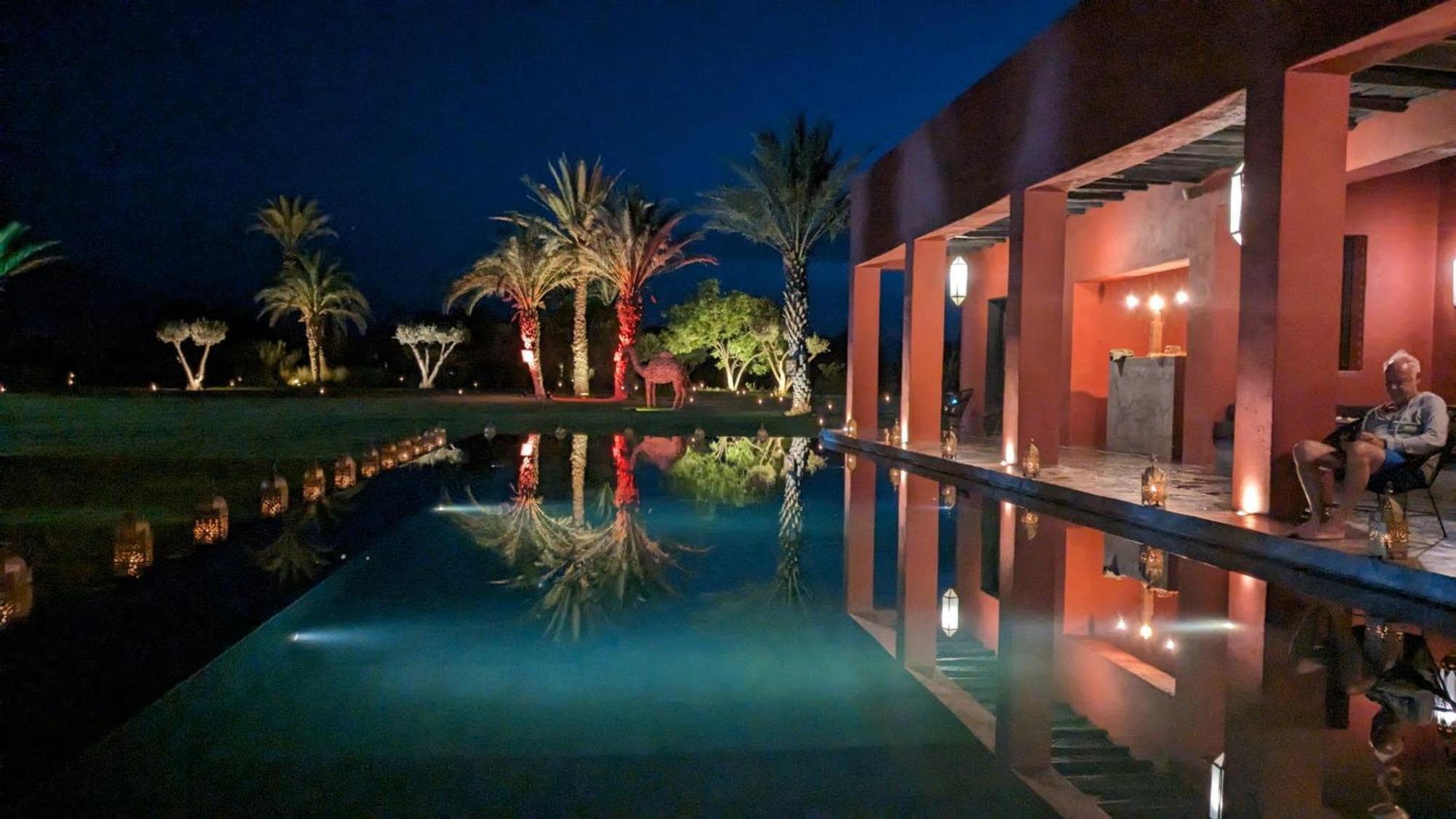 Dar Noujoum Hotell Ait Bou Zguia Exteriör bild
